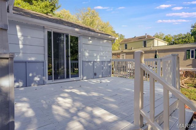 9 N Delaware Avenue, Belleville, IL 62221