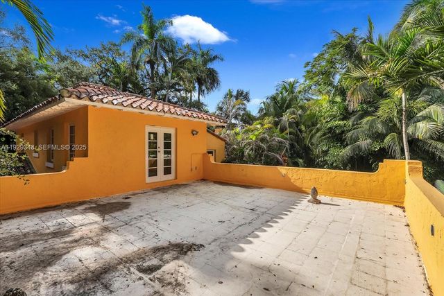 4190 Ingraham Hwy, Miami, FL 33133