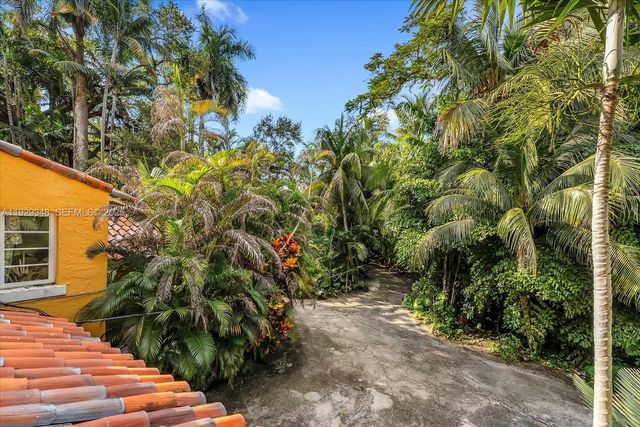 4190 Ingraham Hwy, Miami, FL 33133