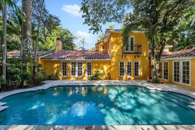 4190 Ingraham Hwy, Miami, FL 33133