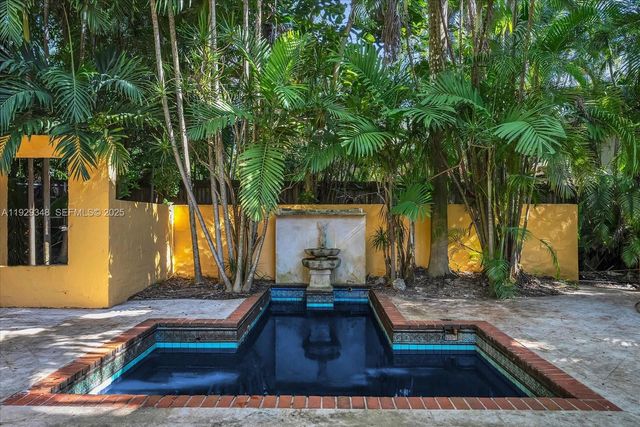 4190 Ingraham Hwy, Miami, FL 33133