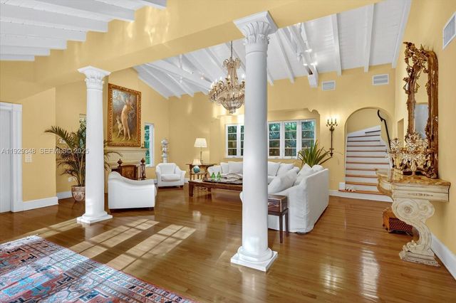 4190 Ingraham Hwy, Miami, FL 33133