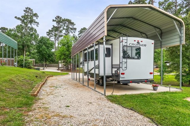 141 Rum Cay Court, Point Blank, TX 77364