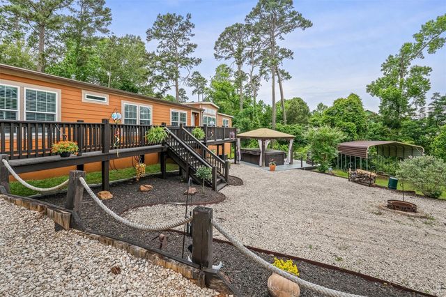 141 Rum Cay Court, Point Blank, TX 77364
