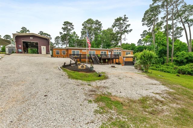 141 Rum Cay Court, Point Blank, TX 77364
