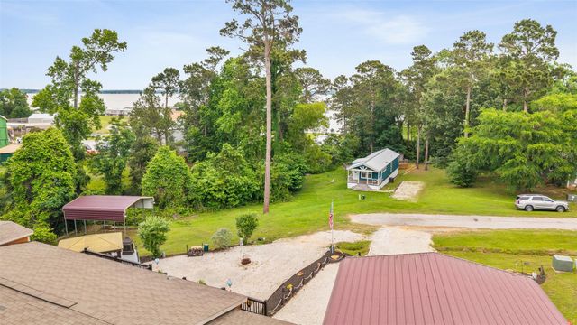 141 Rum Cay Court, Point Blank, TX 77364