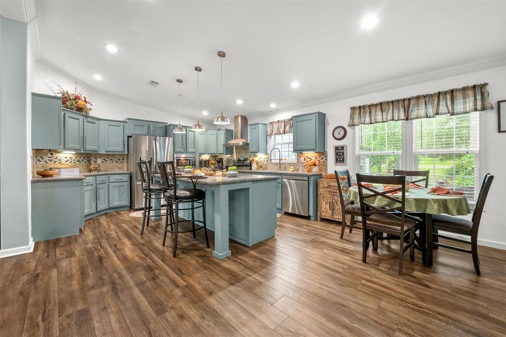 141 Rum Cay Court, Point Blank, TX 77364