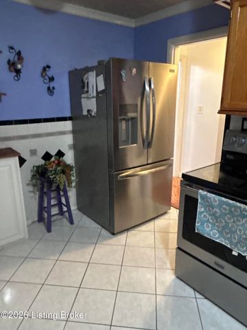 1309 Carol Jean Ct, Louisville, KY 40215