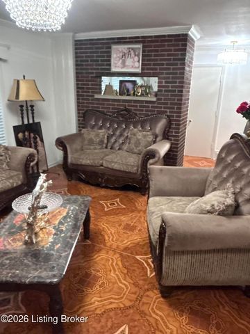 1309 Carol Jean Ct, Louisville, KY 40215