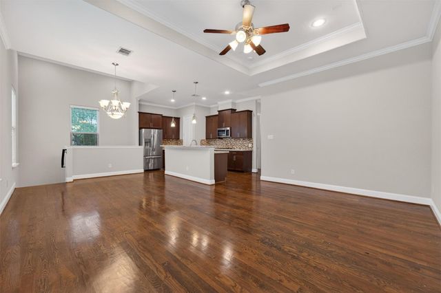 5618 Petty Street A, Houston, TX 77007