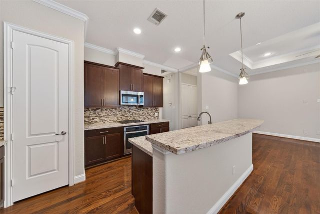 5618 Petty Street A, Houston, TX 77007