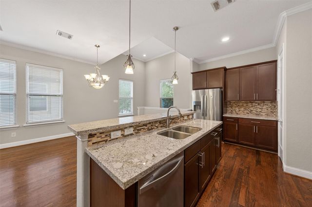 5618 Petty Street A, Houston, TX 77007
