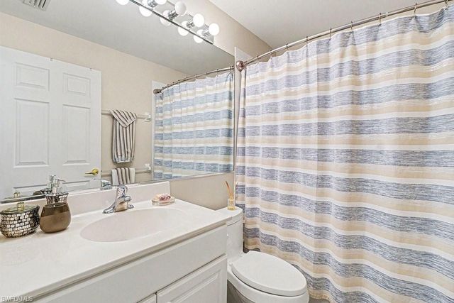 9046 Shadow Glen WAY, Fort Myers, FL 33913