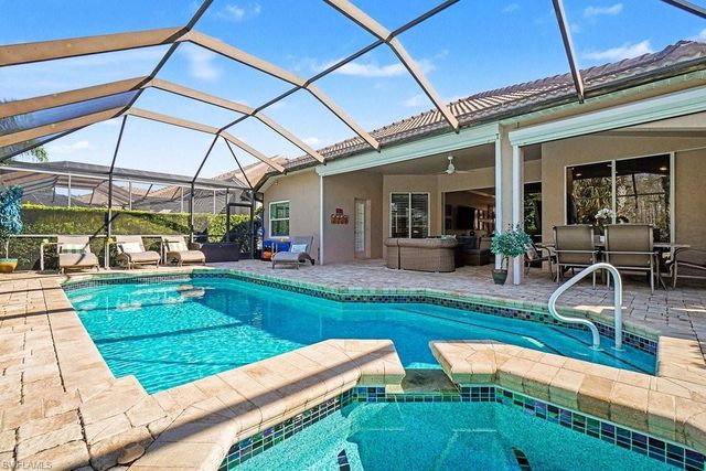 9046 Shadow Glen WAY, Fort Myers, FL 33913