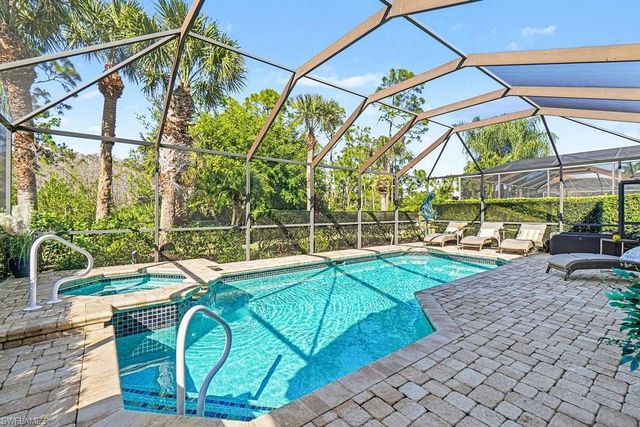 9046 Shadow Glen WAY, Fort Myers, FL 33913