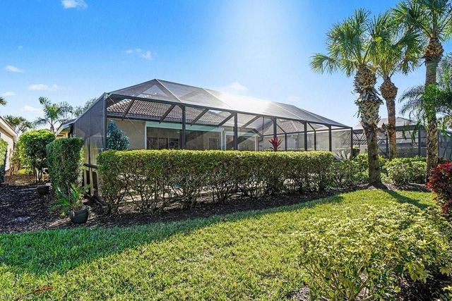 9046 Shadow Glen WAY, Fort Myers, FL 33913