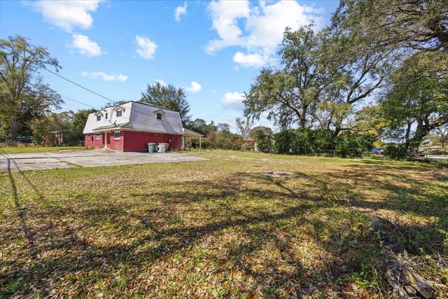 3072 E Olive Road, Pensacola, FL 32514