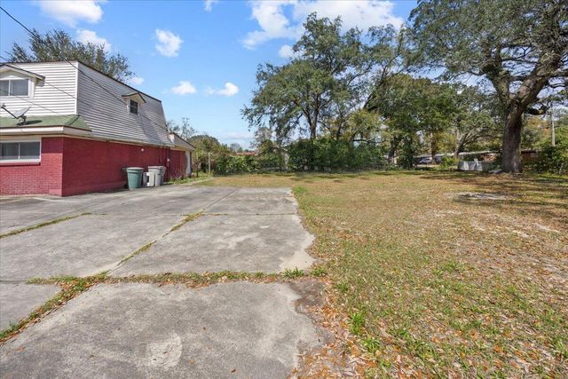 3072 E Olive Road, Pensacola, FL 32514