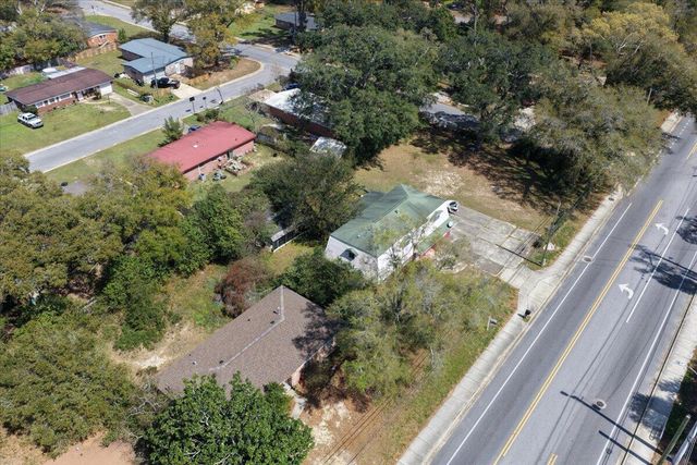 3072 E Olive Road, Pensacola, FL 32514