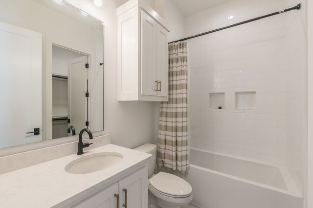 61 Cortes Drive, Westlake, TX 76262