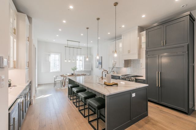 61 Cortes Drive, Westlake, TX 76262