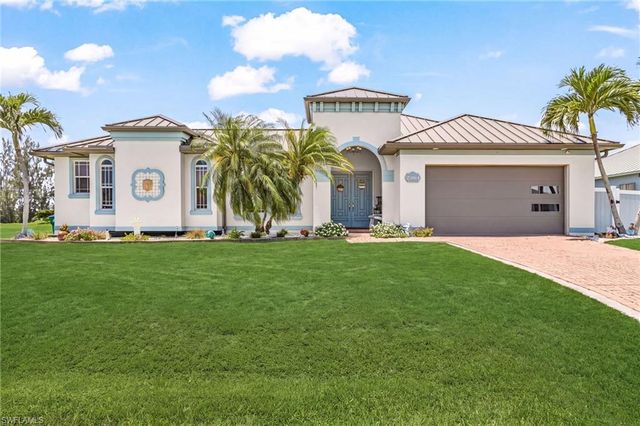 2441 NW 9th TER, Cape Coral, FL 33993