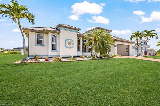 2441 NW 9th TER, Cape Coral, FL 33993