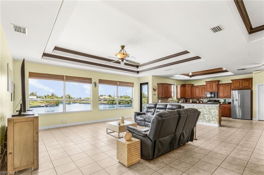 Image 4 of property listing at 2441 NW 9th TER, Cape Coral, FL 33993