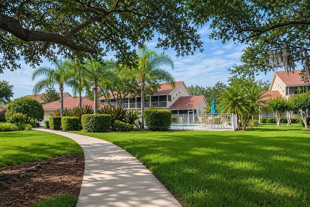 6714 FAIRVIEW TERRACE 1-201, Bradenton, FL 34203
