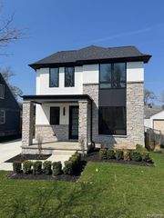 1885 Holland Avenue, Birmingham, MI 48009
