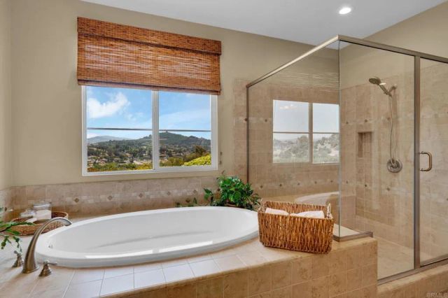 2855 Windstone Glen, Escondido, CA 92027