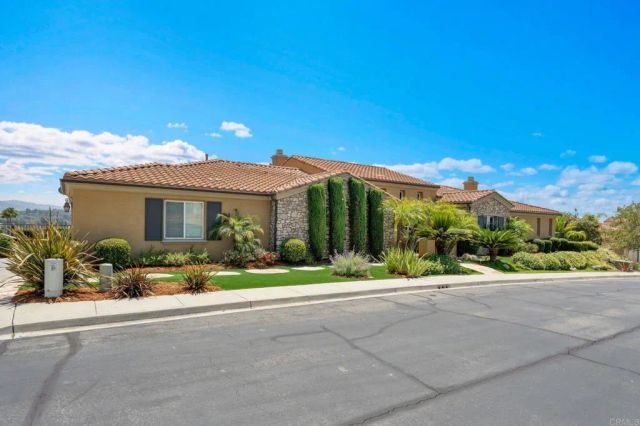 2855 Windstone Glen, Escondido, CA 92027