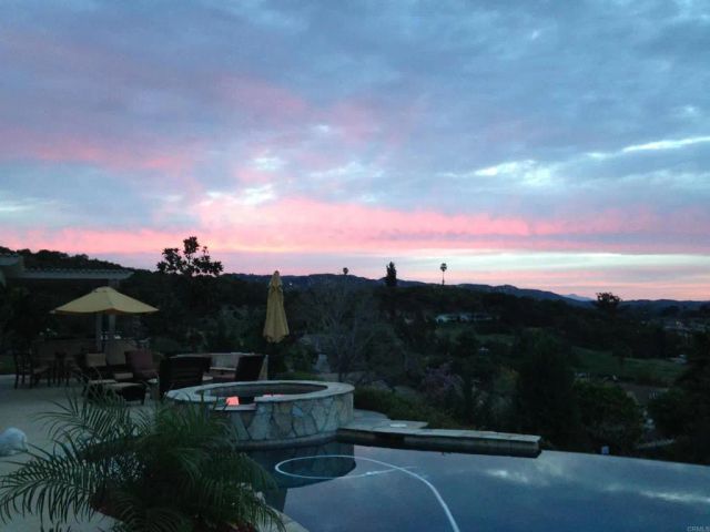 2855 Windstone Glen, Escondido, CA 92027