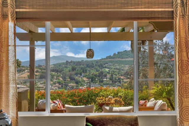 2855 Windstone Glen, Escondido, CA 92027