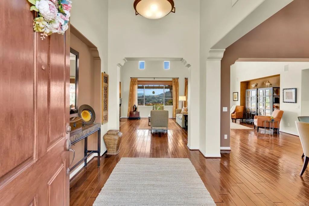 2855 Windstone Glen, Escondido, CA 92027