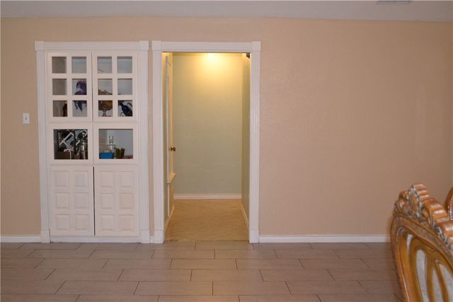 5010 Maylands Dr, Corpus Christi, TX 78413