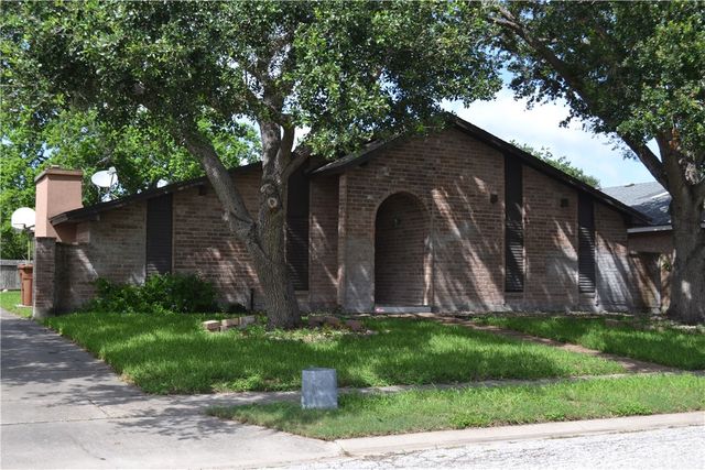 5010 Maylands Dr, Corpus Christi, TX 78413