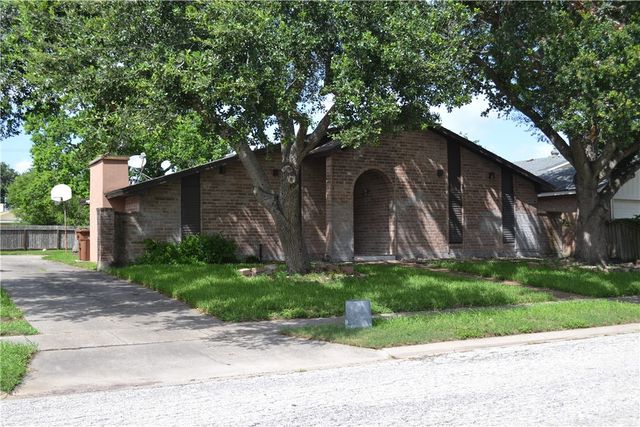 5010 Maylands Dr, Corpus Christi, TX 78413