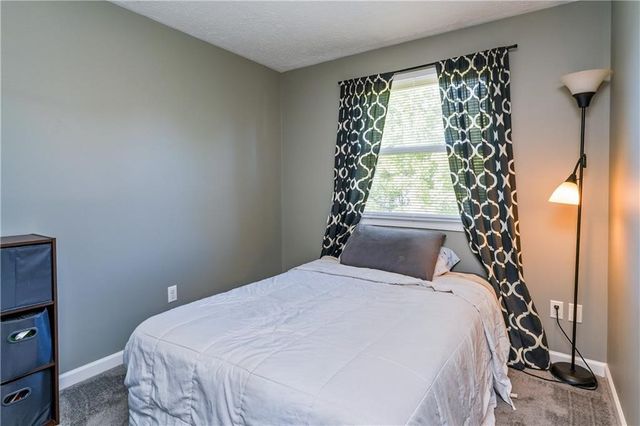 1601 Flaxen Drive, Farmington, NY 14425