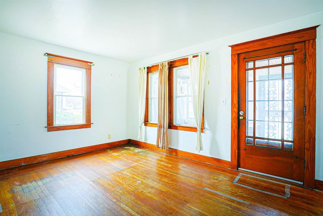 1543 Maine Street, Saginaw, MI 48602