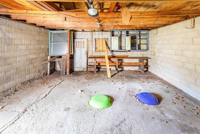 1543 Maine Street, Saginaw, MI 48602