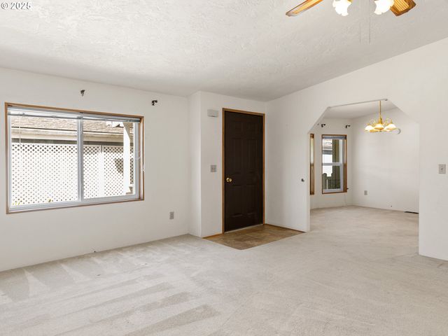 507 Ne 99TH St 82, Vancouver, WA 98665