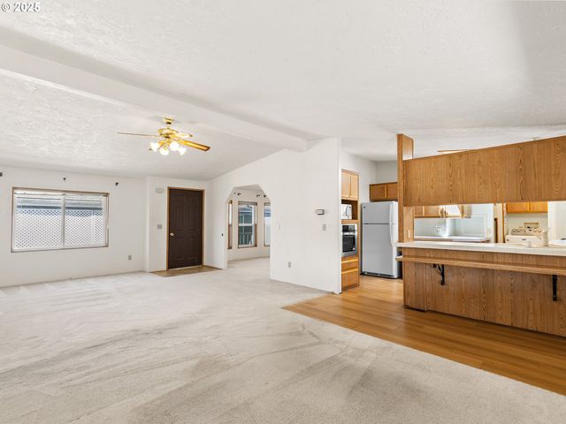 507 Ne 99TH St 82, Vancouver, WA 98665