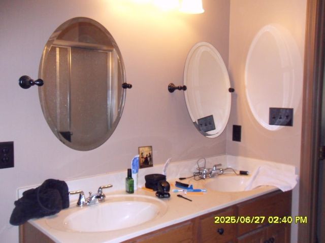 5365 SARDIS DR, Hickory Valley, TN 38068