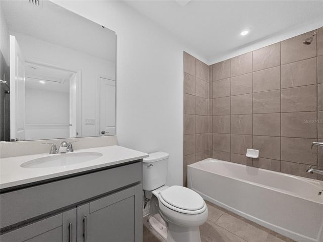 3004 JESSAMINE DRIVE, Tavares, FL 32778