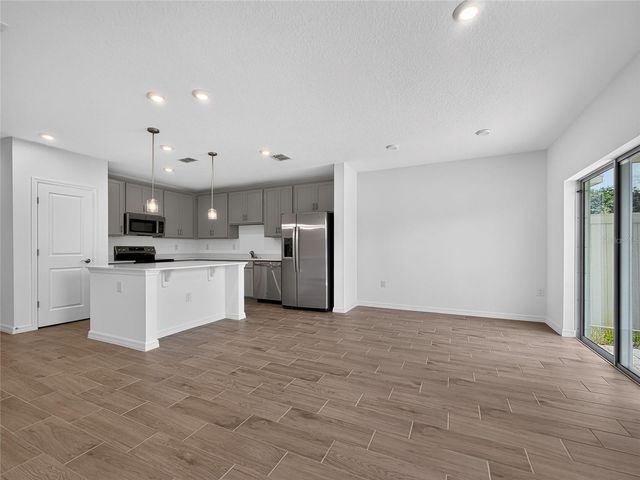 3004 JESSAMINE DRIVE, Tavares, FL 32778