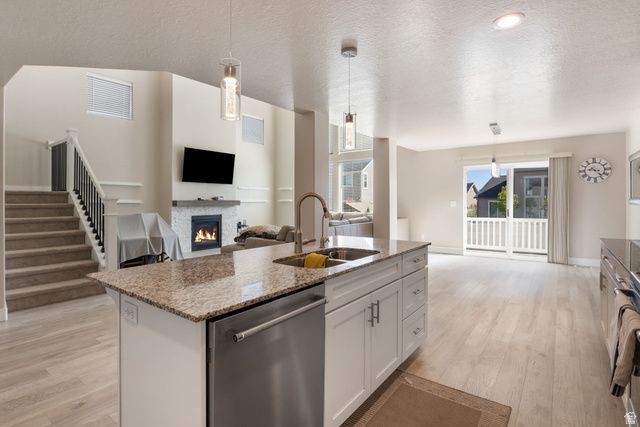 14939 S TILTON DR, Herriman, UT 84096