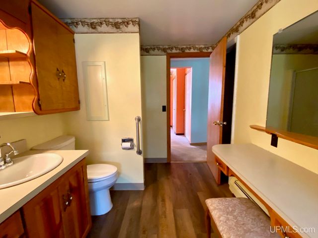 5755 Co Rd 550 Highway, Marquette, MI 49855