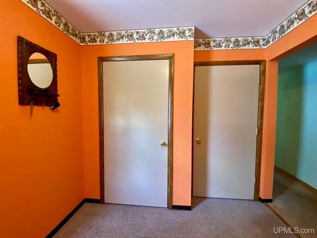 5755 Co Rd 550 Highway, Marquette, MI 49855