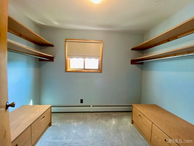 5755 Co Rd 550 Highway, Marquette, MI 49855